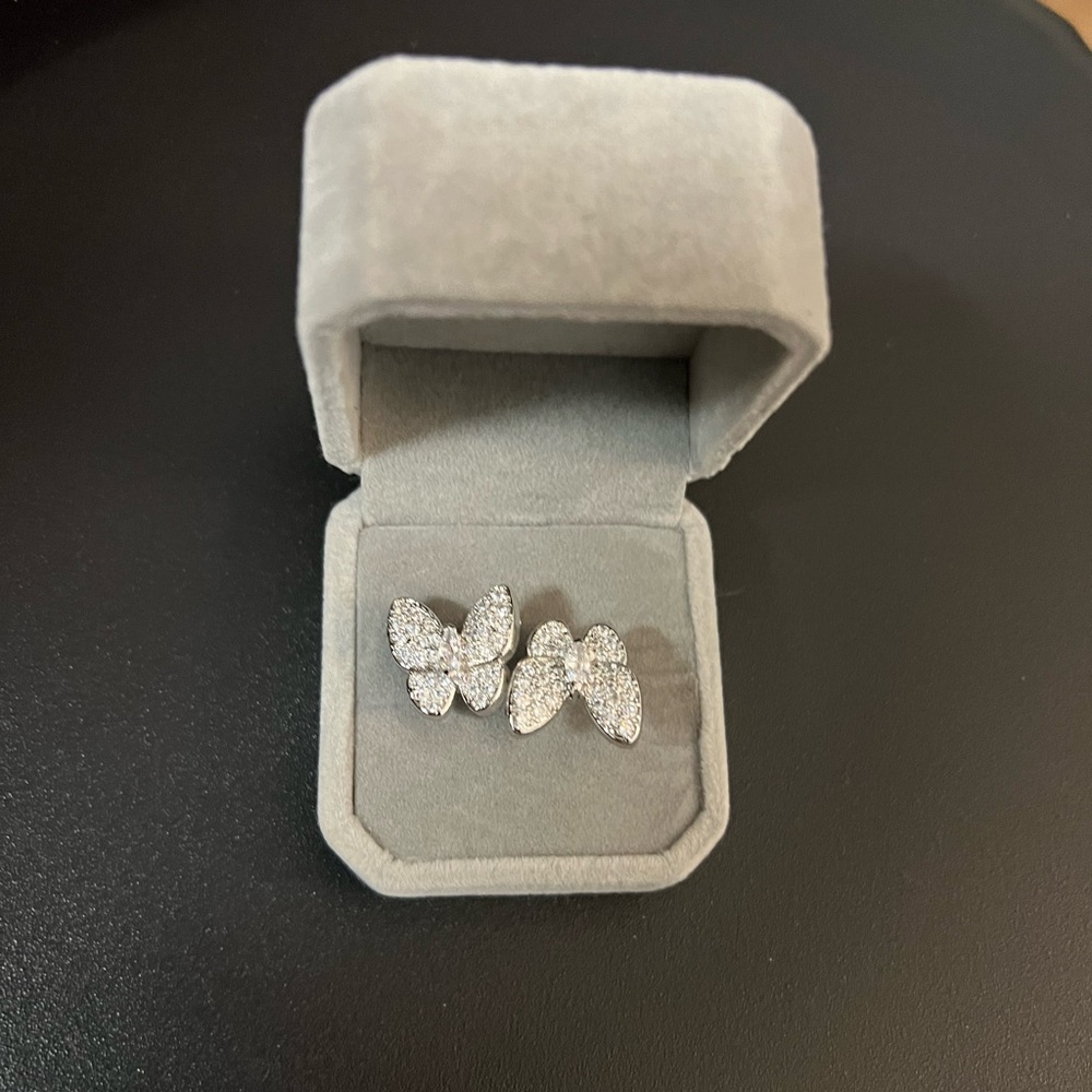 COPY - I’m selling a Brand New 18k Plate 925 Sterling Silver Butterfly Ring